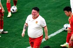 包含巴塞罗那赛后伤情更新，志在社区盾名次提升，目标明确，训练强度明显提升的词条-爱游戏首页