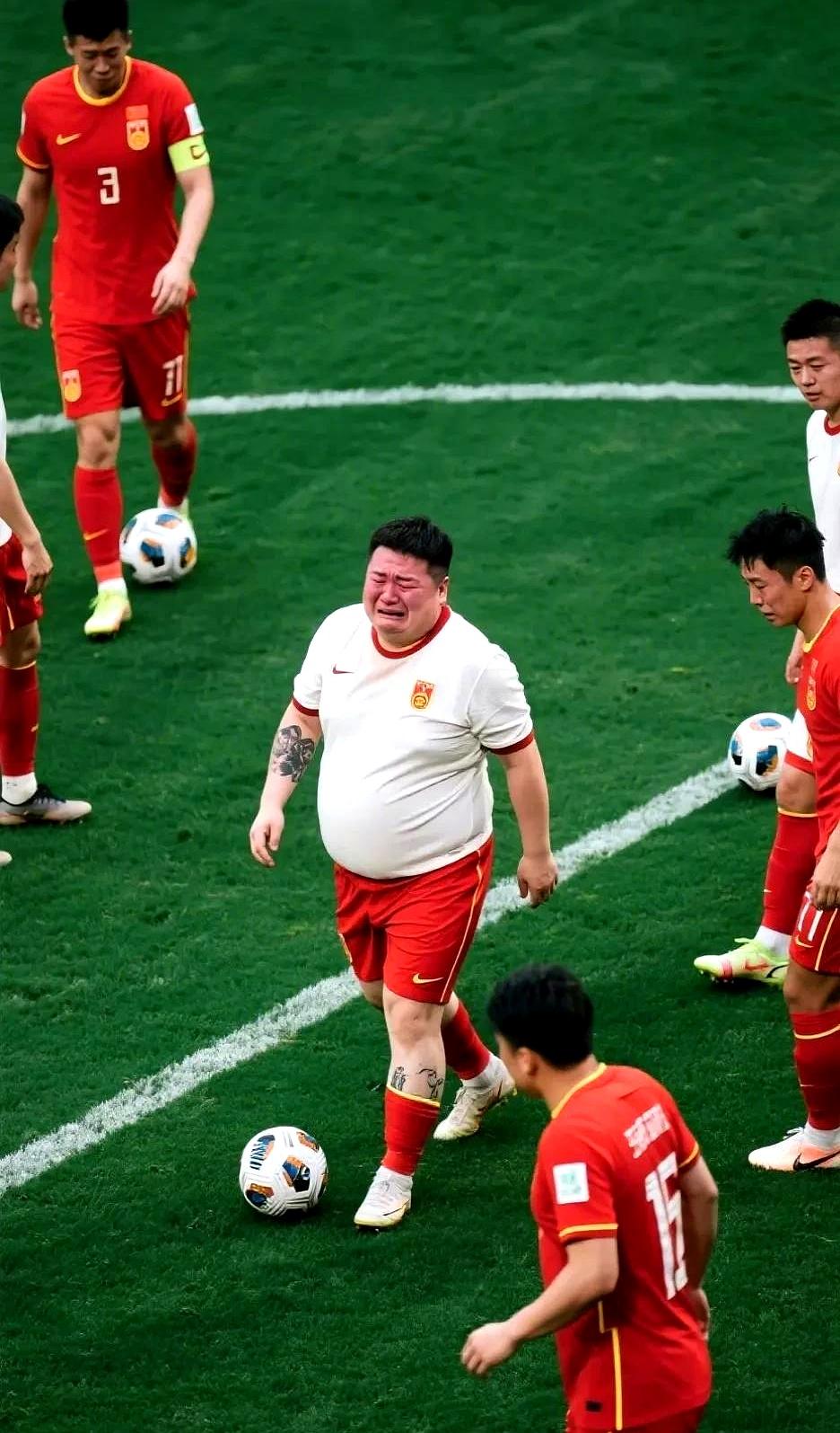 包含巴塞罗那赛后伤情更新，志在社区盾名次提升，目标明确，训练强度明显提升的词条